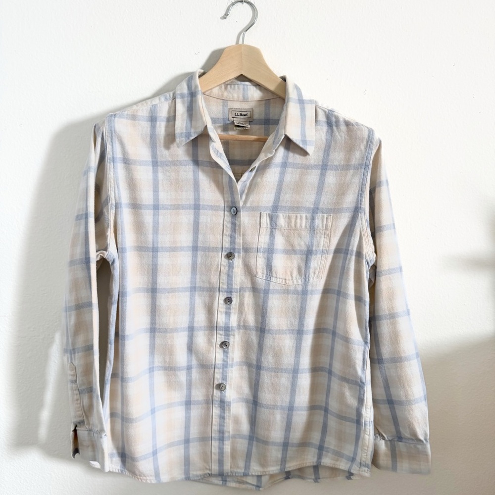 L.L.Bean Blue Plaid Button Down Shirt M 100% Cotton